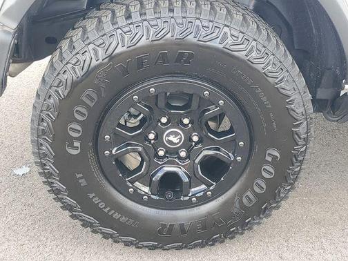 Oxford White 2024 Ford Bronco Wildtrak