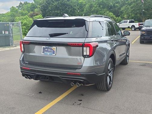 Gray Metallic 2025 Ford Explorer ST