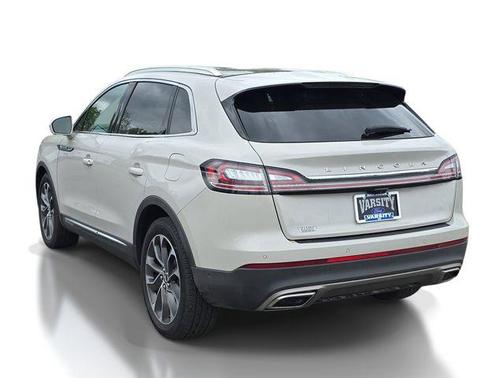 Pearl Metallic 2022 Lincoln Nautilus Reserve
