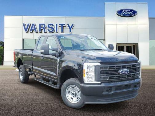 Black Metallic 2026 Ford F-250 XL
