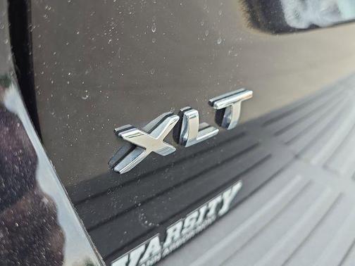 Black Metallic 2023 Ford Expedition XLT