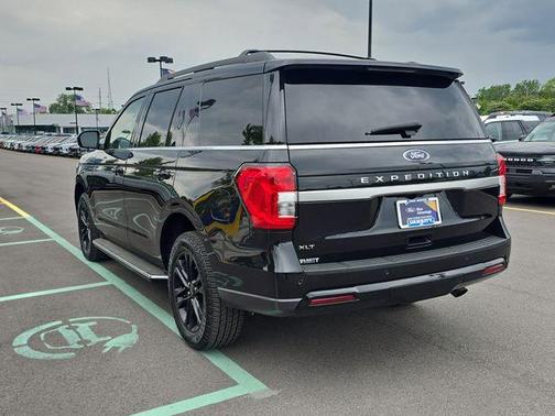 Black Metallic 2023 Ford Expedition XLT