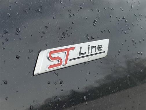 2025 Ford Escape ST-Line Select