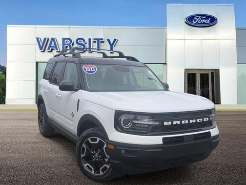 Oxford White 2023 Ford Bronco Sport Outer Banks
