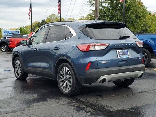 2020 Ford Escape Titanium Hybrid