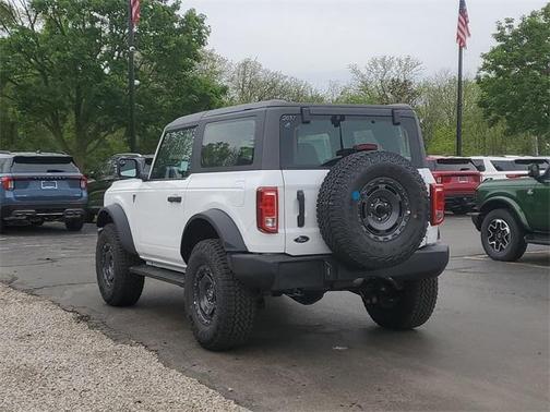 2025 Ford Bronco Base