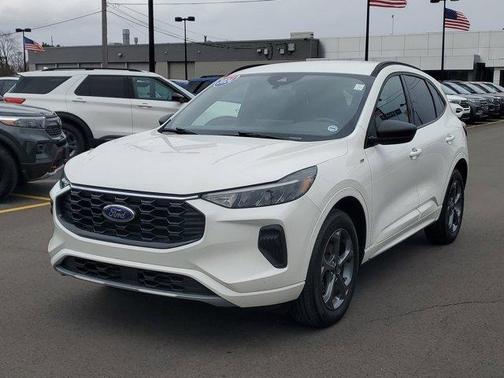 Star White 2024 Ford Escape ST-Line