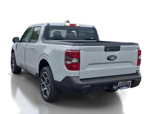 White Metallic 2026 Ford Maverick Lariat