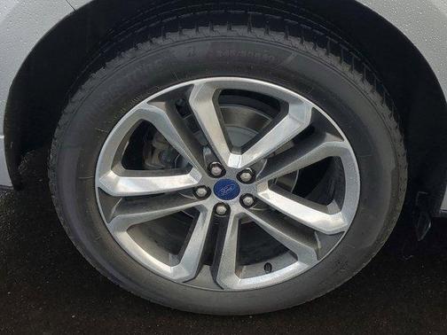2018 Ford Edge Sport
