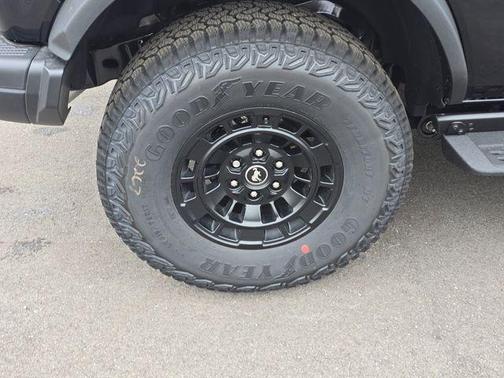 Shadow Black 2026 Ford Bronco Big Bend