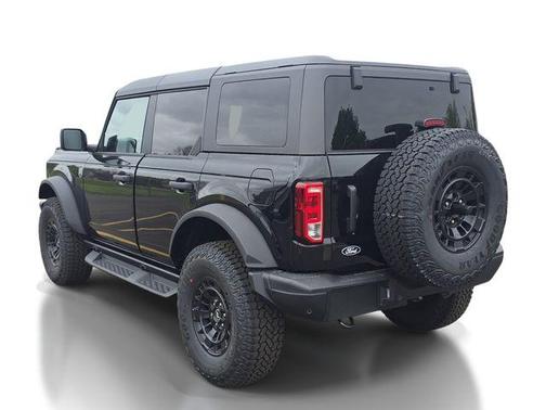 Shadow Black 2026 Ford Bronco Big Bend