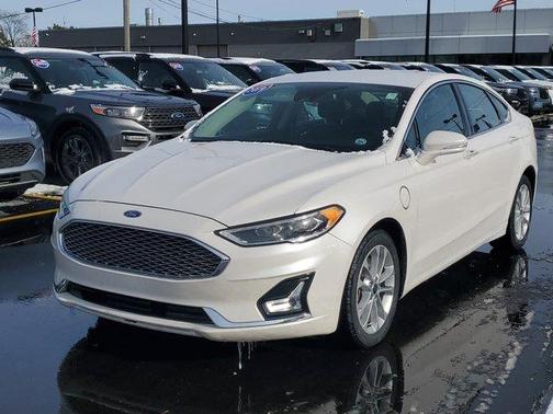 2019 Ford Fusion Energi Titanium