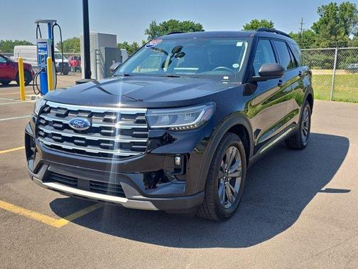 Black Metallic 2025 Ford Explorer Active