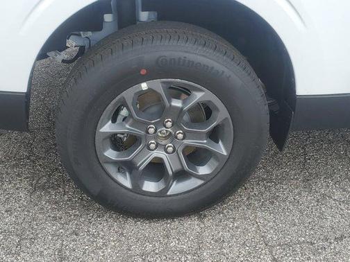 Oxford White 2026 Ford Maverick XLT