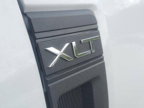 Oxford White 2026 Ford Maverick XLT
