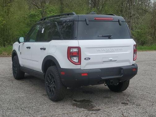 Oxford White 2026 Ford Bronco Sport Badlands