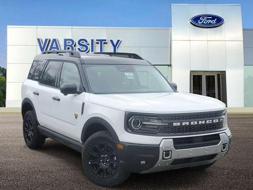 Oxford White 2026 Ford Bronco Sport Badlands