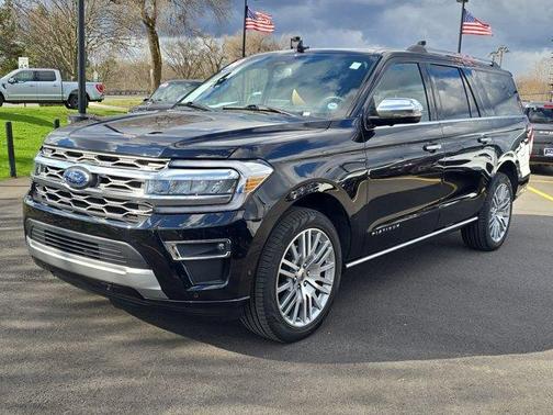 Black Metallic 2024 Ford Expedition Max Platinum