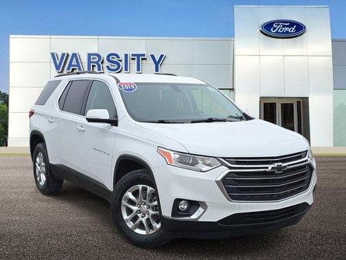 Summit White 2019 Chevrolet Traverse LT Cloth