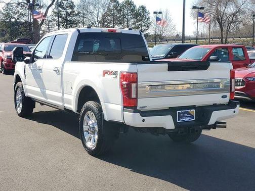 White Metallic 2022 Ford F-350 Platinum