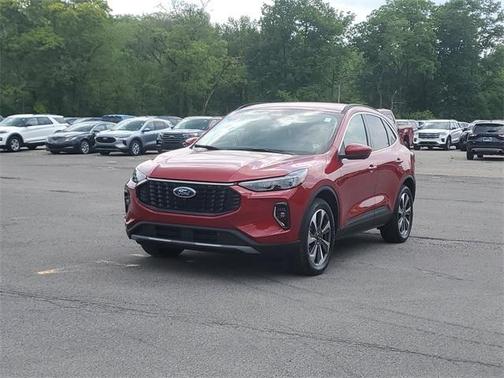 2023 Ford Escape Platinum