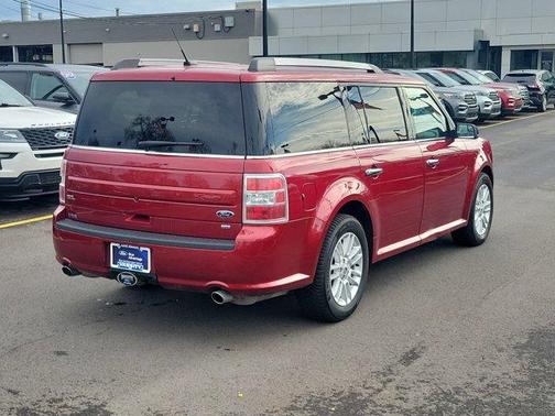 Ruby Red Metallic 2019 Ford Flex SEL