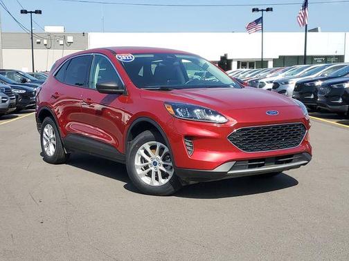 Red Metallic 2022 Ford Escape SE
