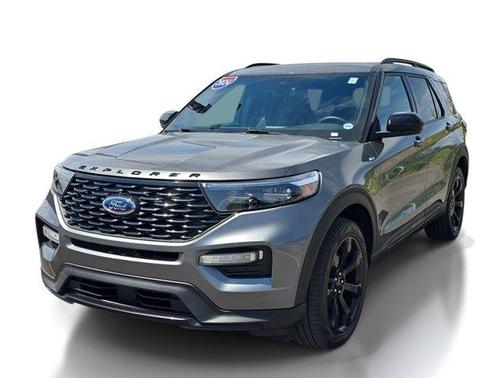 Gray Metallic 2024 Ford Explorer ST-Line