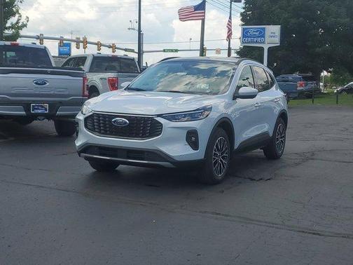 2025 Ford Escape PHEV