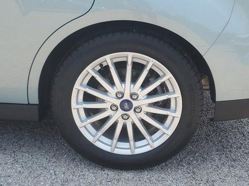 2013 Ford C-Max Energi SEL