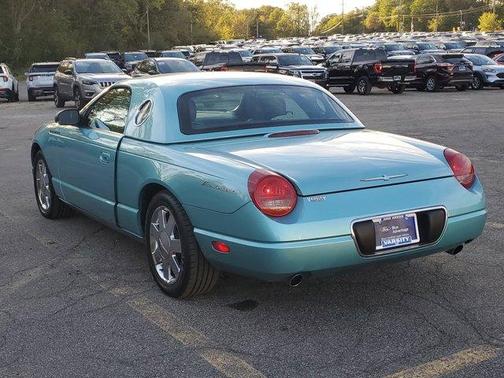 2002 Ford Thunderbird 