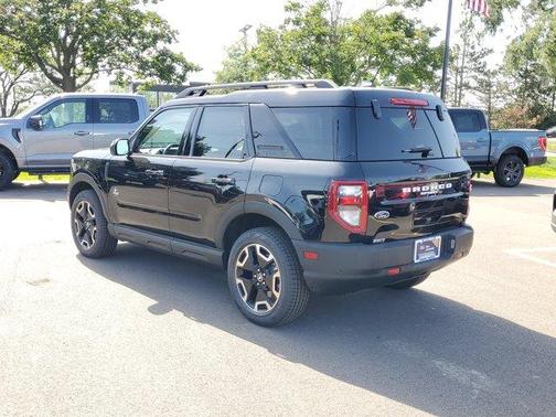 Shadow Black 2022 Ford Bronco Sport Outer Banks