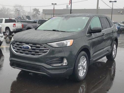 2022 Ford Edge SEL
