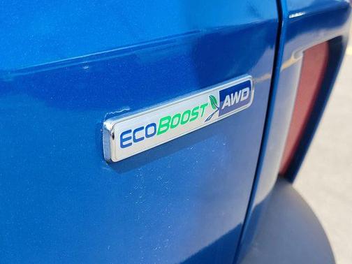 Blue Metallic 2020 Ford Escape Titanium