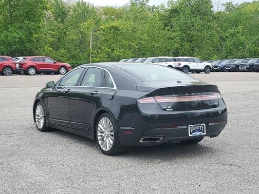 2015 Lincoln MKZ Base