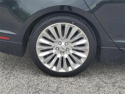 2015 Lincoln MKZ Base