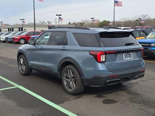Vapor Blue 2026 Ford Explorer ST-Line