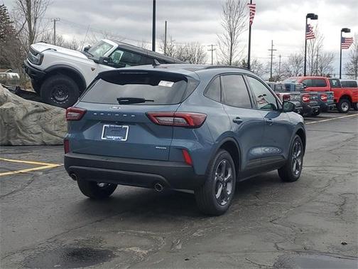2026 Ford Escape ST-Line Select