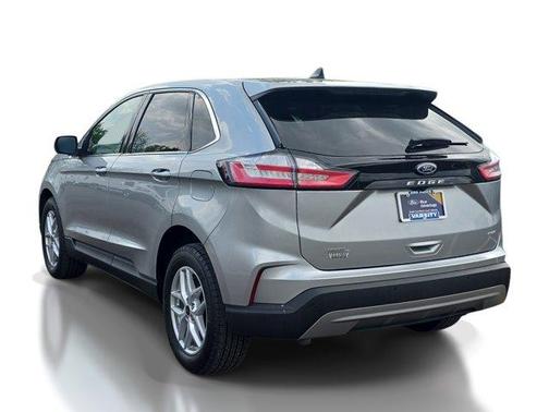 Silver Metallic 2023 Ford Edge SEL