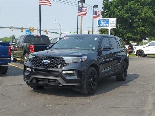 2022 Ford Explorer ST