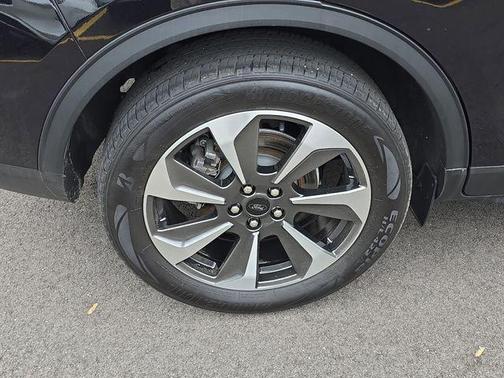 Black Metallic 2024 Ford Escape Platinum