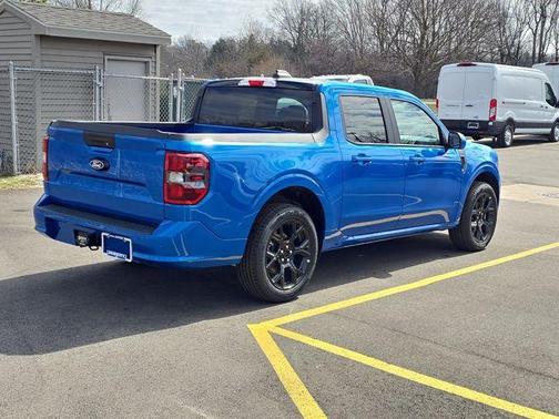 2026 Ford Maverick Lobo Standard