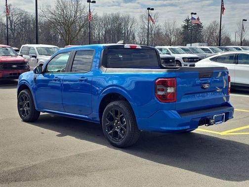 2026 Ford Maverick Lobo Standard