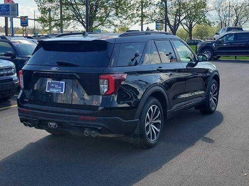 Black Metallic 2020 Ford Explorer ST