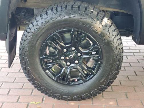 Lakeshore Blue 2024 Chevrolet Silverado 1500 ZR2