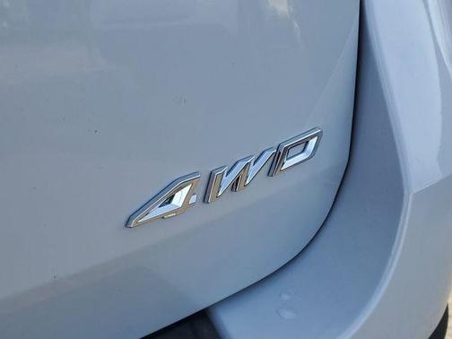 White Metallic 2026 Ford Explorer Platinum