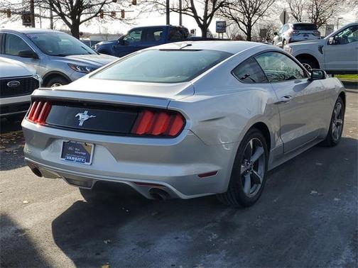 2016 Ford Mustang V6