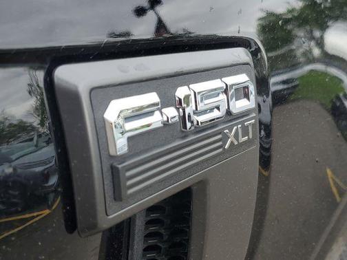 Black Metallic 2023 Ford F-150 XLT
