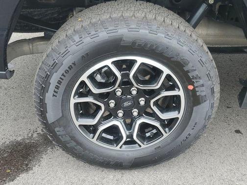 Black Metallic 2023 Ford F-150 XLT