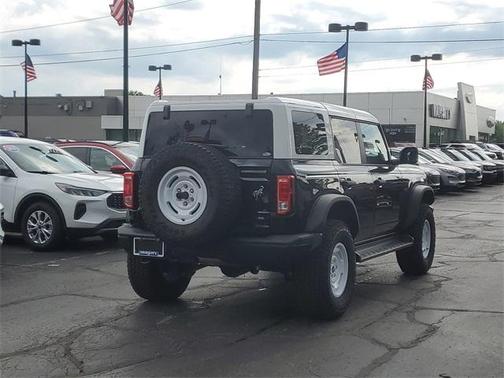 2025 Ford Bronco Heritage Edition